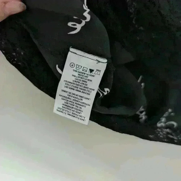 Smart Set, adjustable strap, cami top, black  and white, size small - Picture 12 of 13